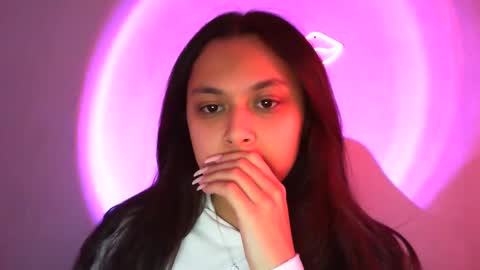 kiss_ameliaa online show from 02.18.25