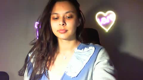 kiss_ameliaa online show from 02.20.25