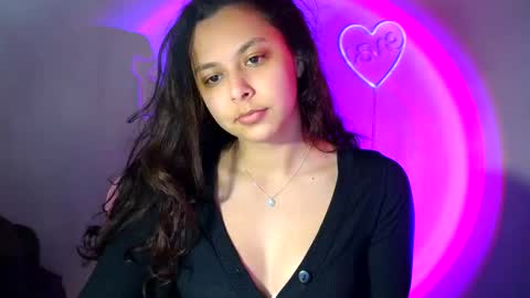 kiss_ameliaa online show from 02.28.25