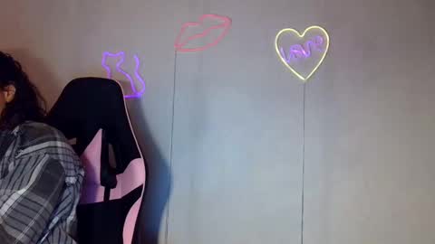 kiss_ameliaa online show from 03.01.25