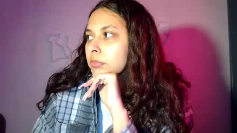 kiss_ameliaa online show from 03.04.25