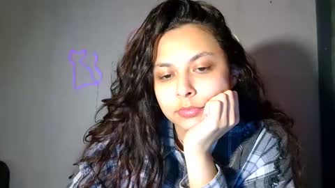 kiss_ameliaa online show from 03.04.25