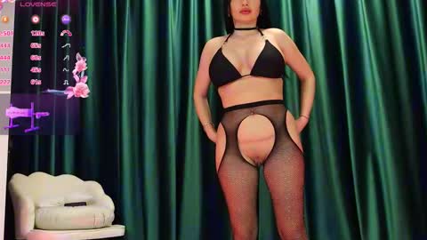 Snapshot of kiss_katy chatting on 03.27.26 kiss_katy online show from 03.27.26