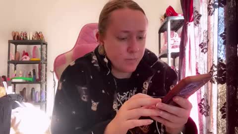 Snapshot of kissica chatting on 02.13.26 kissica online show from 02.13.26