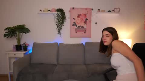 Sisi online show from 11.22.25