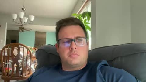 Snapshot of kissmeimirish69 chatting on 10.22.25 kissmeimirish69 online show from 10.22.25