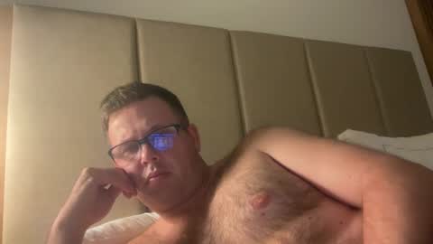 Snapshot of kissmeimirish69 chatting on 10.30.25 kissmeimirish69 online show from 10.30.25