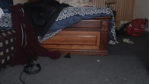 Snapshot of kissmycockandballs chatting on 02.27.25 Your Man online show from 02.27.25