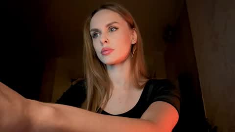 Emma online show from 09.27.25