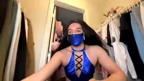 Snapshot of kitanamkxxx chatting on 10.13.25 kitanamkxxx online show from 10.13.25