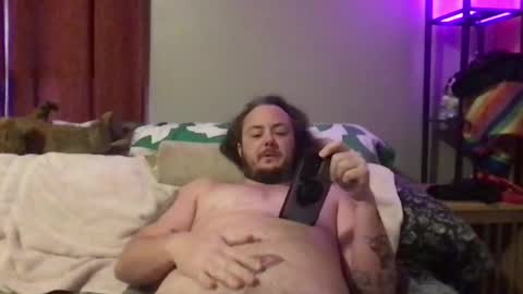 Snapshot of kitejackdaw chatting on 12.01.24 Kite Jackdaw Bi Trans Man online show from 12.01.24