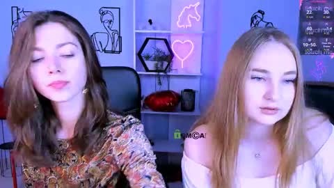 Snapshot of kitniss_dreamy chatting on 09.26.25 kitniss online show from 09.26.25