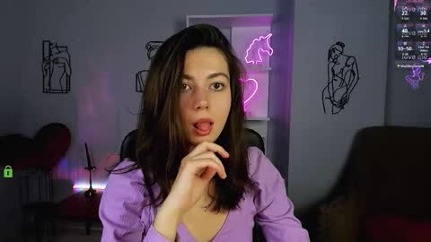 Snapshot of kitniss_dreamy chatting on 09.27.25 kitniss online show from 09.27.25