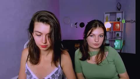 Snapshot of kitniss_dreamy chatting on 09.30.25 kitniss online show from 09.30.25