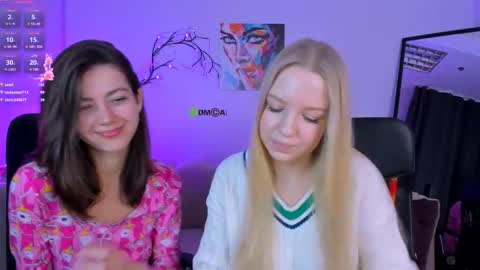 Snapshot of kitniss_dreamy chatting on 10.04.25 kitniss online show from 10.04.25