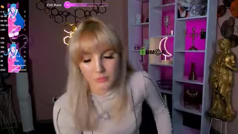 Snapshot of kitniss_dreamy chatting on 10.06.25 kitniss online show from 10.06.25