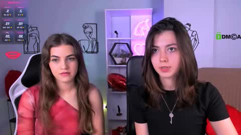 Snapshot of kitniss_dreamy chatting on 10.09.25 kitniss online show from 10.09.25