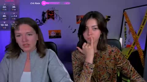 Snapshot of kitniss_dreamy chatting on 10.21.25 kitniss online show from 10.21.25