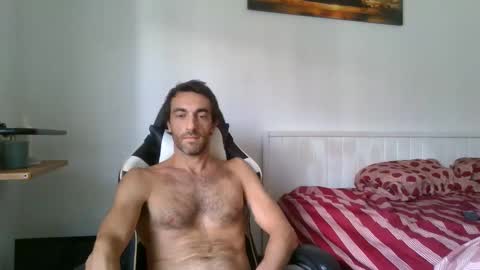 Snapshot of kitosssss chatting on 02.25.26 Steve Cocks online show from 02.25.26