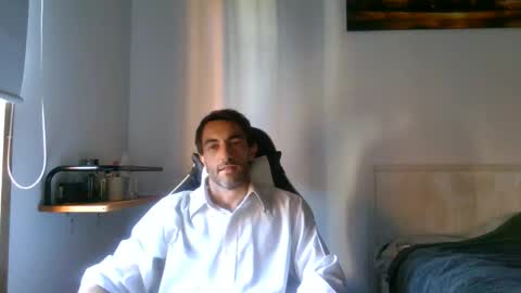 Snapshot of kitosssss chatting on 04.23.26 Steve Cocks online show from 04.23.26