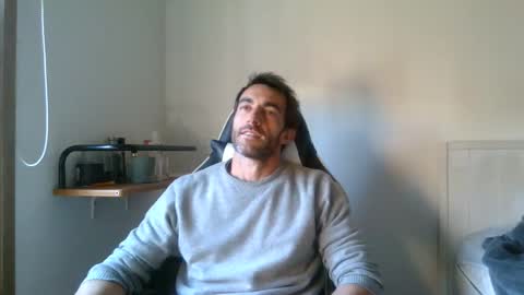 Snapshot of kitosssss chatting on 04.27.26 Steve Cocks online show from 04.27.26