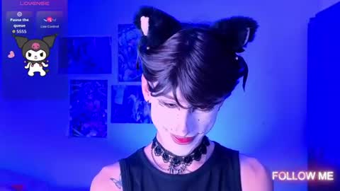 Snapshot of kitsuneplay_ chatting on 07.23.26 Salvatore online show from 07.23.26