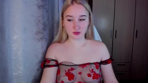 kitten_sun online show from 10.30.25