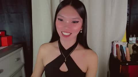 Snapshot of kitteylovesyou chatting on 04.25.26 KITTY online show from 04.25.26