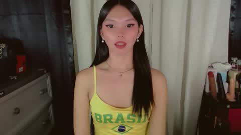 Snapshot of kitteylovesyou chatting on 05.16.26 KITTY online show from 05.16.26