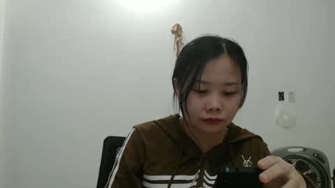 Snapshot of kitti_baby2x chatting on 03.12.26 kitti_baby2x online show from 03.12.26