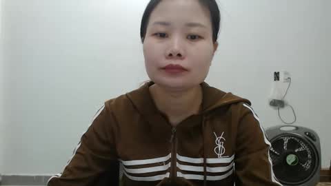 Snapshot of kitti_baby2x chatting on 03.13.26 kitti_baby2x online show from 03.13.26