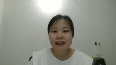 Snapshot of kitti_baby2x chatting on 04.06.26 kitti_baby2x online show from 04.06.26