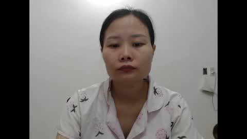 Snapshot of kitti_baby2x chatting on 04.13.26 kitti_baby2x online show from 04.13.26