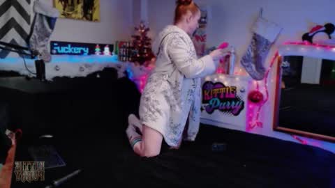 Kittie Purry online show from 12.20.25