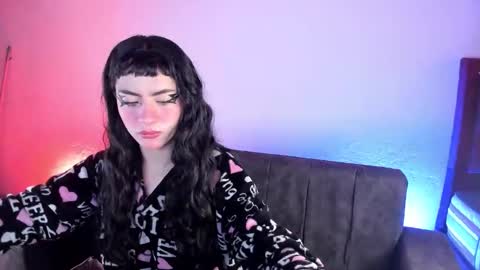 kitty__chs online show from 10.21.25