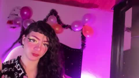 kitty__chs online show from 12.20.25