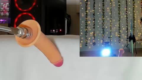 Kitty online show from 10.28.25