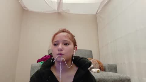 Snapshot of kitty__sin chatting on 05.25.26 kitty__sin online show from 05.25.26
