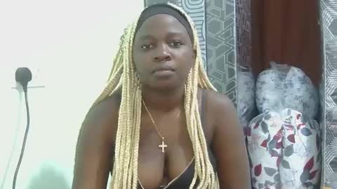 Kitty Aura online show from 03.25.26