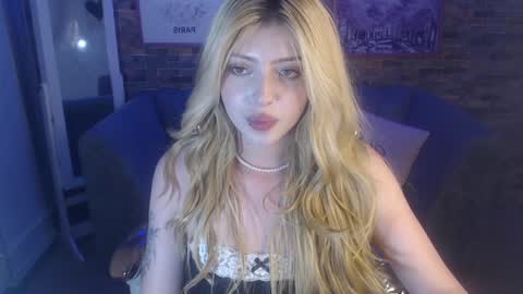 kitty_fox_b online show from 12.21.24