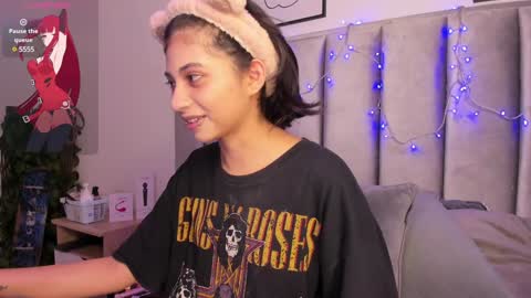 Camila online show from 01.28.25