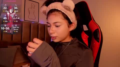 Camila online show from 02.10.25