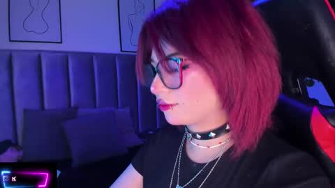 Camila online show from 10.04.25