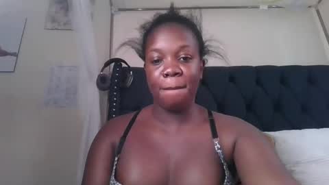 kitty_kerry online show from 12.16.25