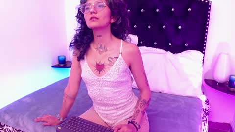 KITTY online show from 12.09.24