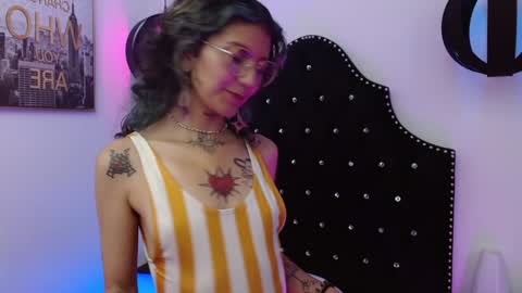 KITTY online show from 12.17.24