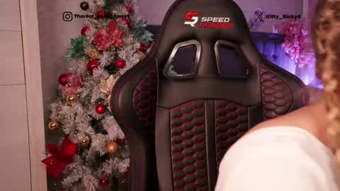 Snapshot of kitty_ricky chatting on 01.11.26 Kelsi and Ricky online show from 01.11.26