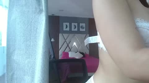    online show from 08.05.26