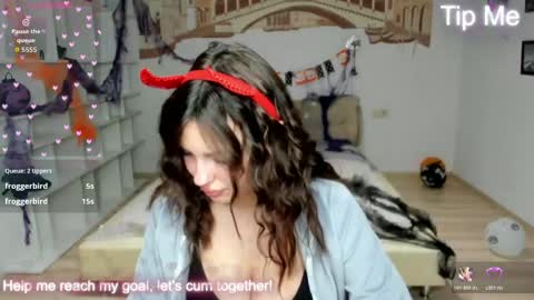 Kate online show from 10.31.25