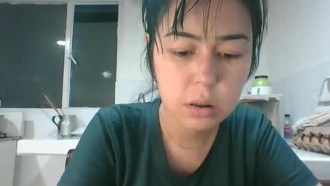 Snapshot of kitty_small69 chatting on 01.10.26 kitty_small69 online show from 01.10.26